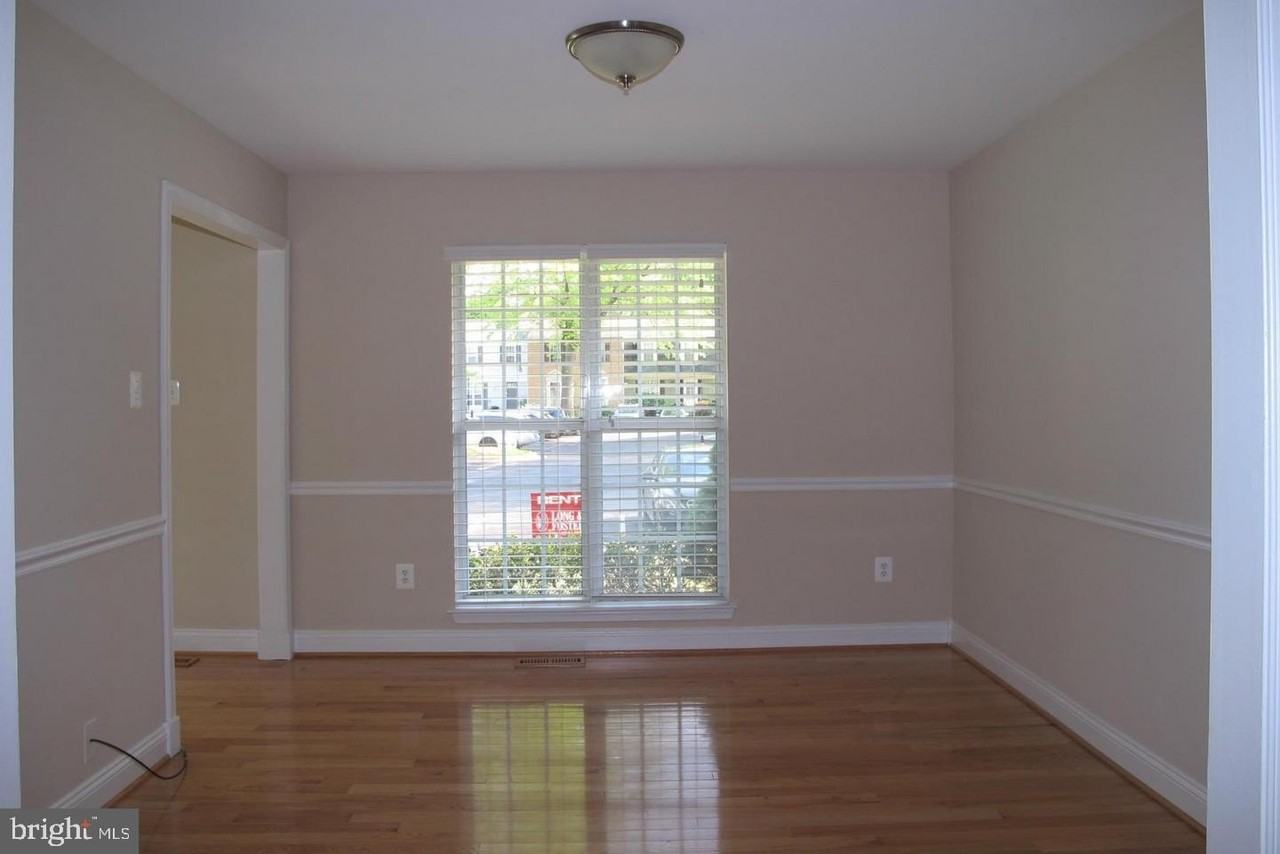 17407 Gallagher Way - Photo 4 of 28