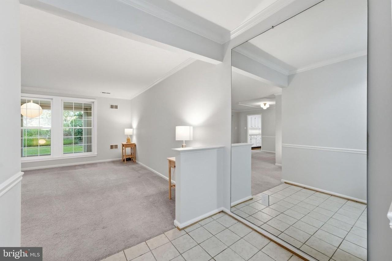 5705 Brewer House Cir - Photo 5 of 45