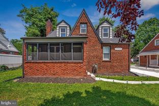 3704 Hamilton St - Photo 1 of 1