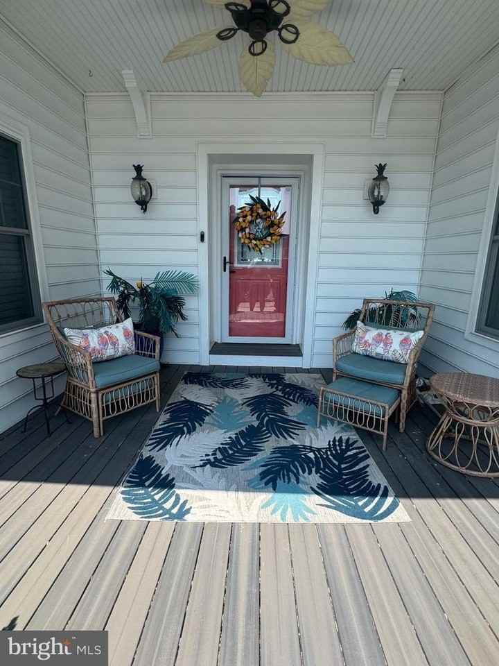 10613 Shifting Sands Dr - Photo 3 of 38