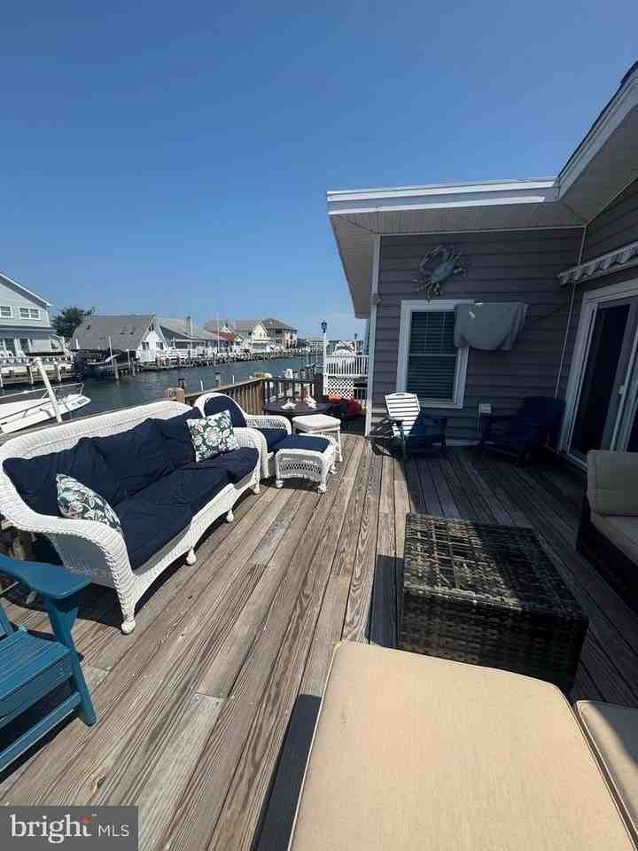 10613 Shifting Sands Dr - Photo 7 of 38