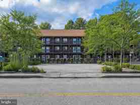 14301 Tunnel Ave - Photo 1 of 1