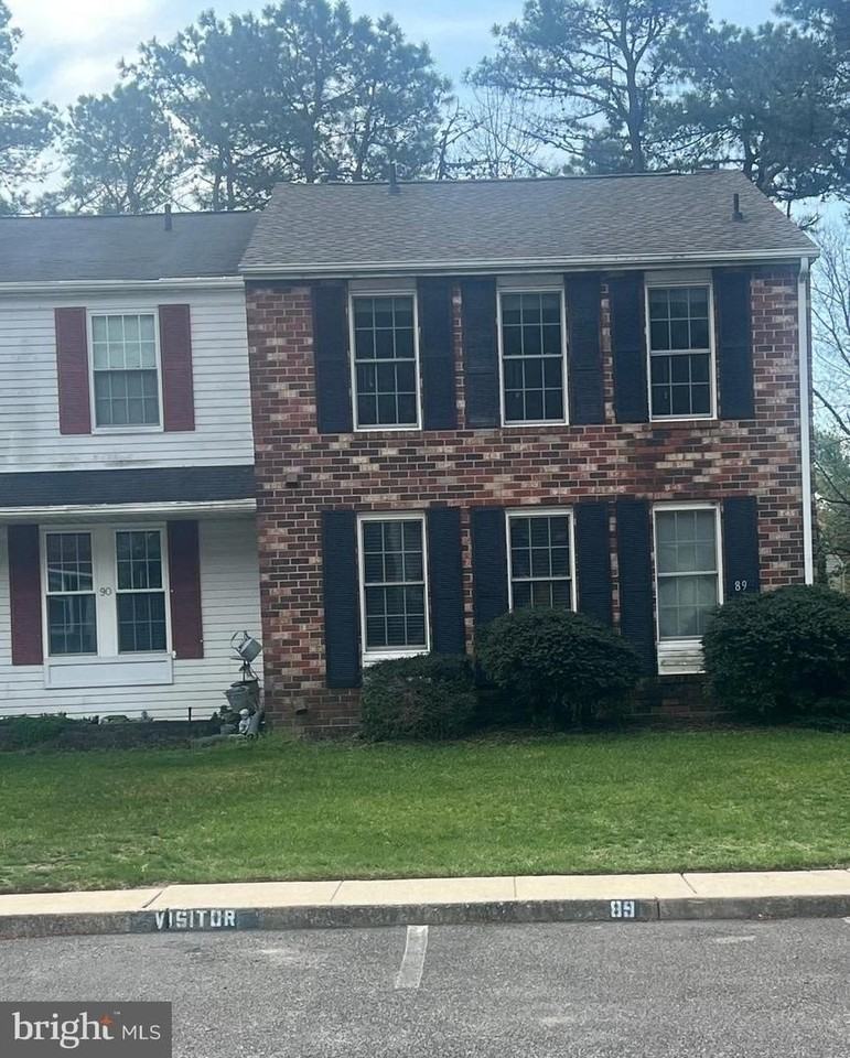 89 Dorchester Cir - Photo 2 of 41