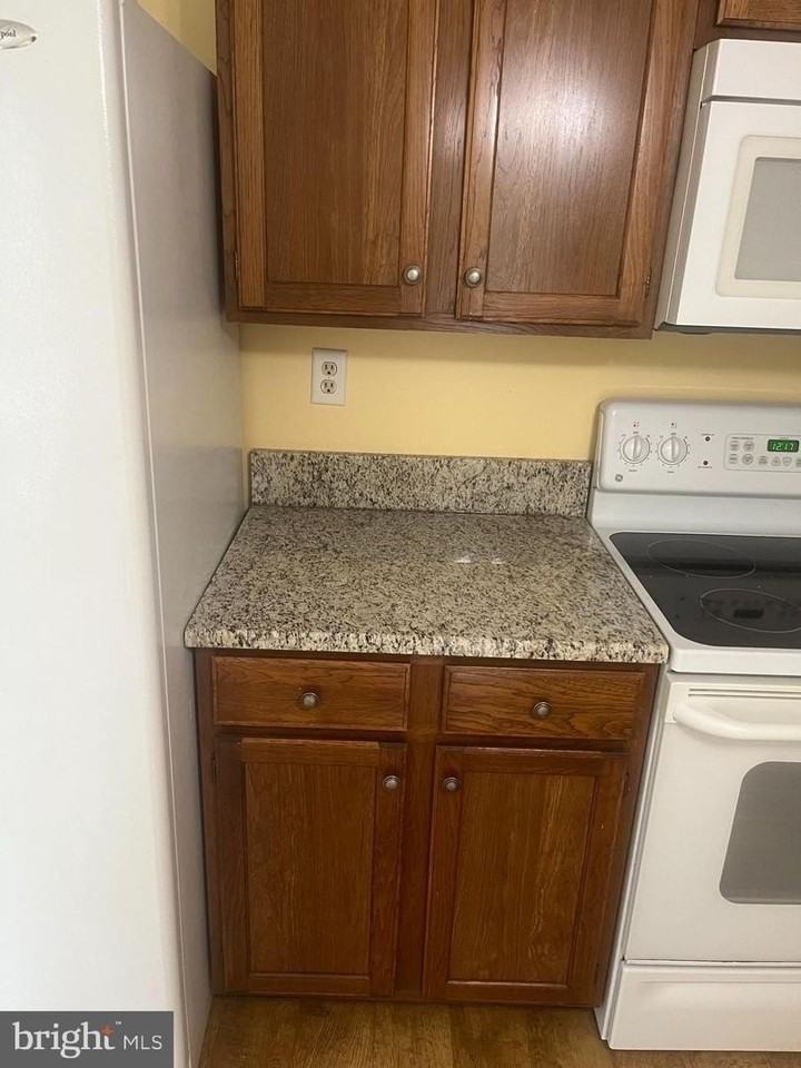 89 Dorchester Cir - Photo 5 of 41