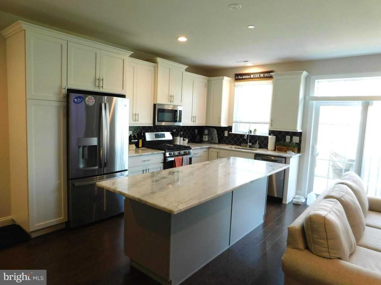 16740 River View Cir - Photo 6 of 28