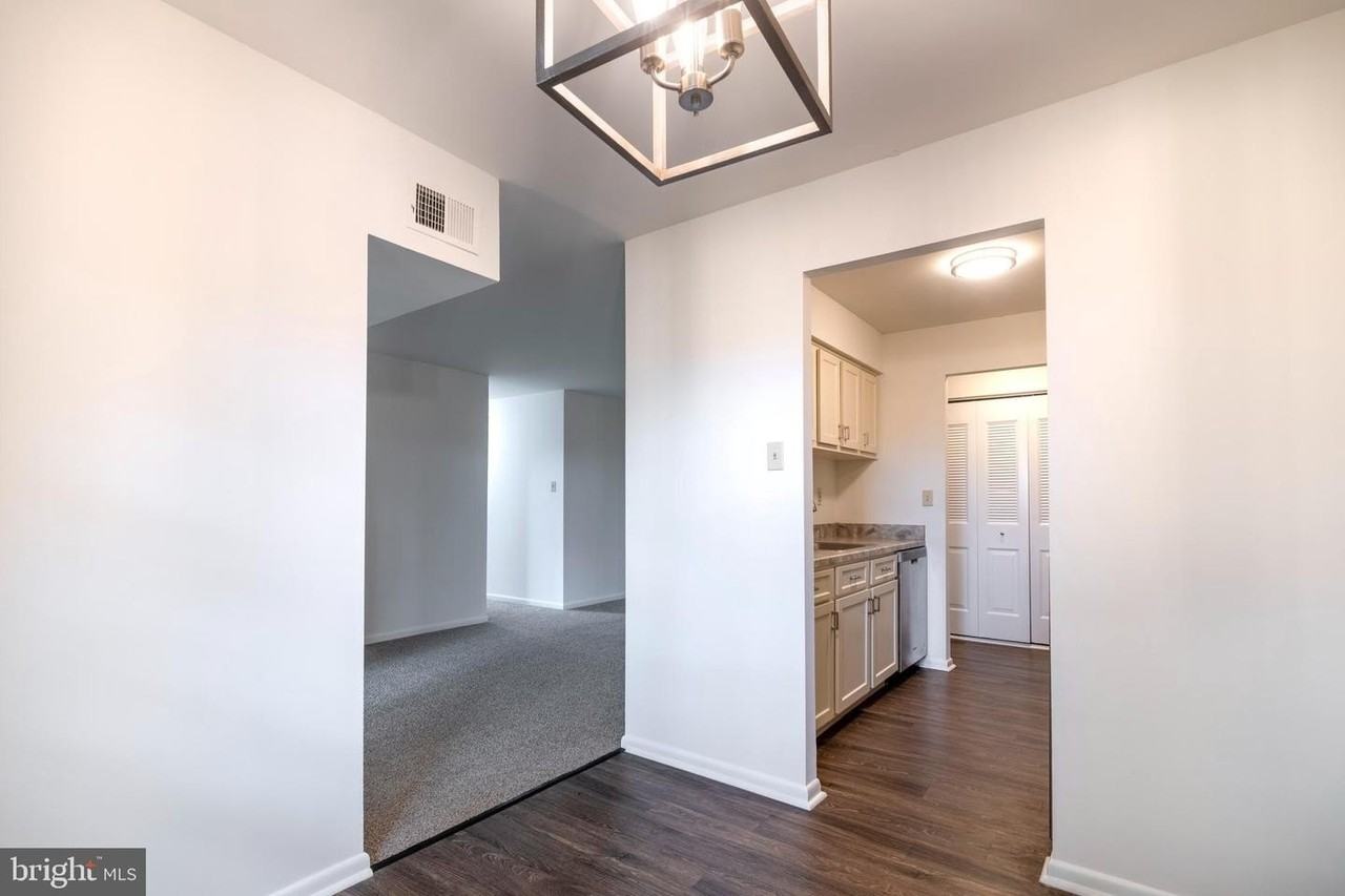3324 Valley Dr - Photo 4 of 18