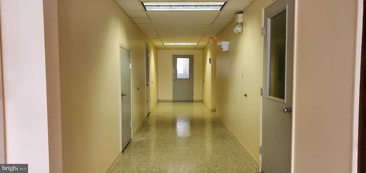 439 Ramsey Ave - Photo 4 of 6