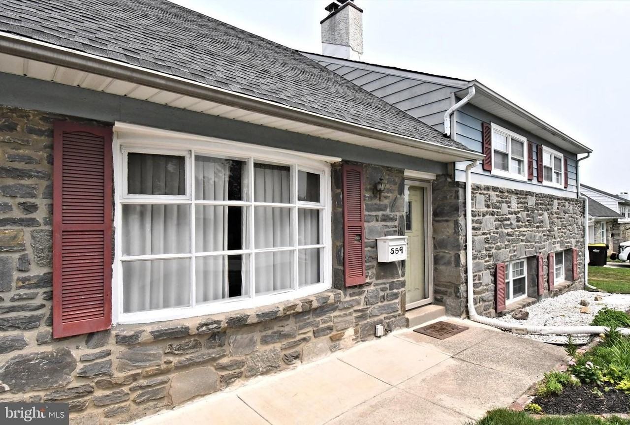 559 General Muhlenberg Rd - Photo 2 of 45