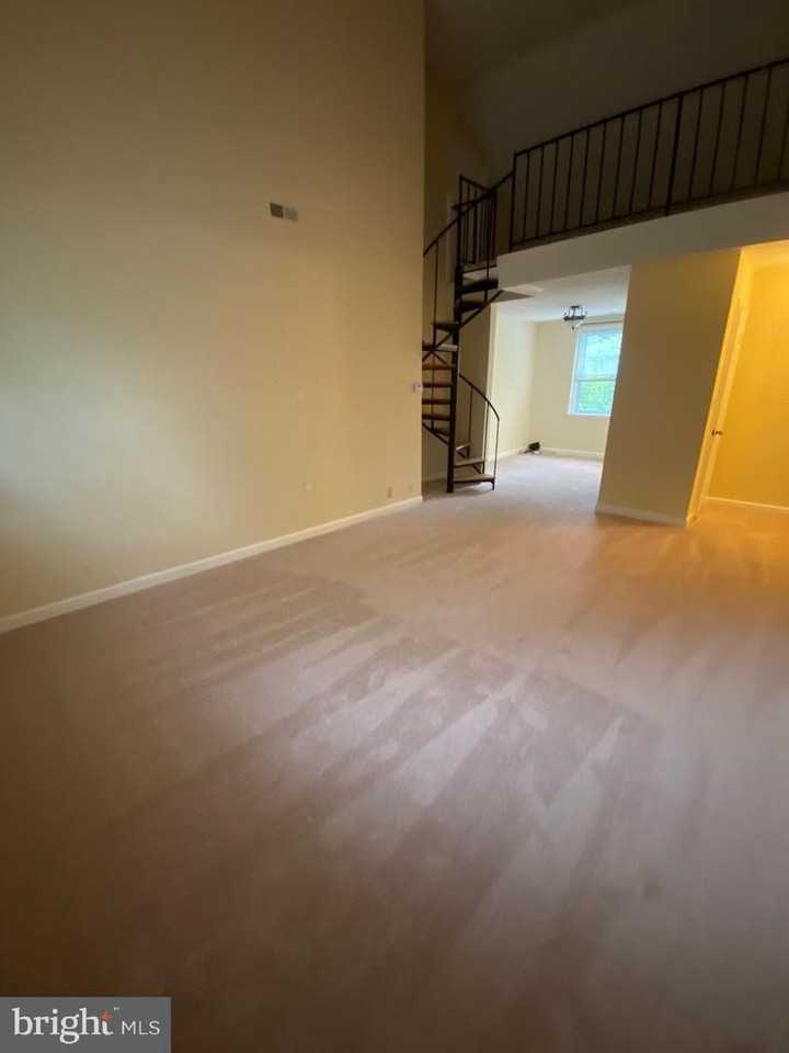 4608 31st Rd S - Photo 4 of 14