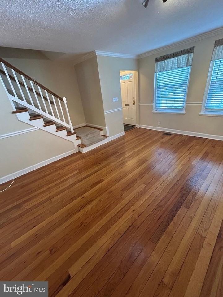 4672 36th St S - Photo 6 of 19