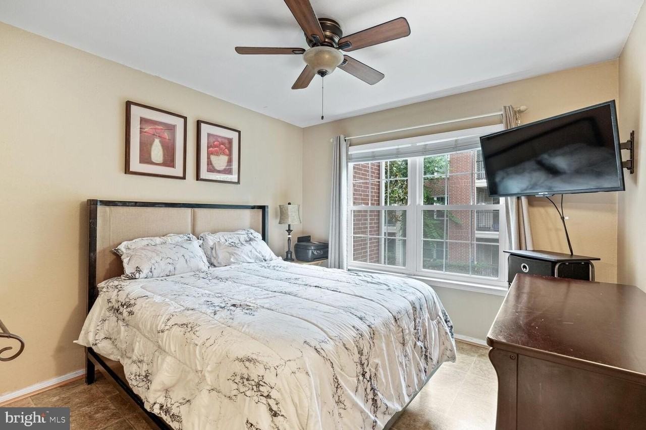 3304 Wyndham Cir - Photo 7 of 11