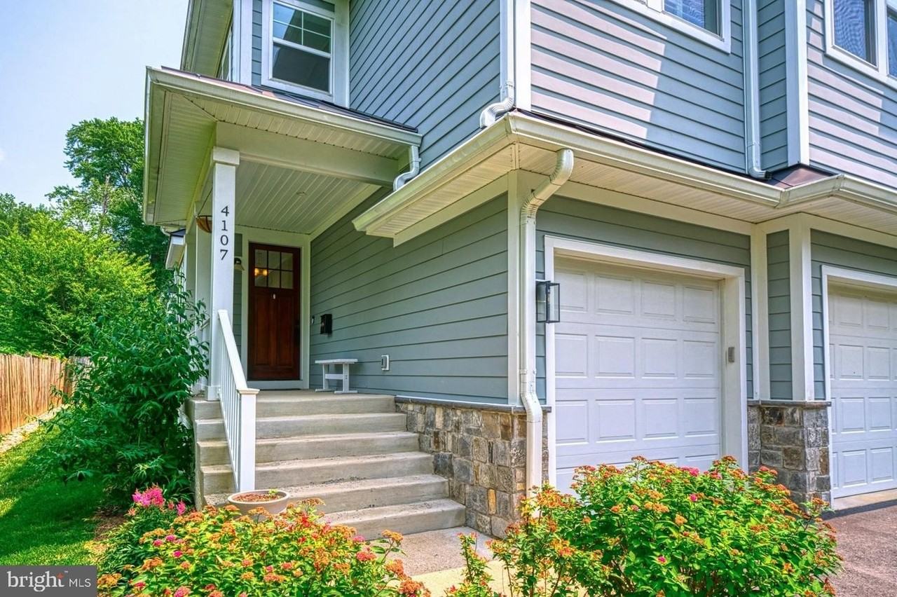 4107 Virginia St - Photo 2 of 38