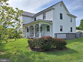 featured image of 8272 E Main St