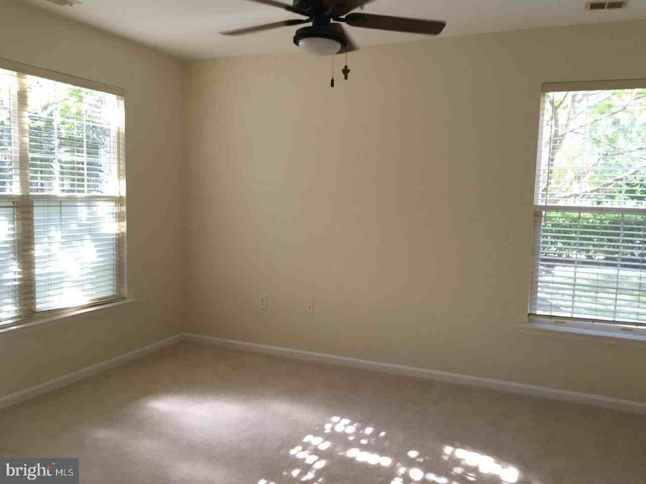 11402 Gate Hill Pl Unit E - Photo 6 of 18