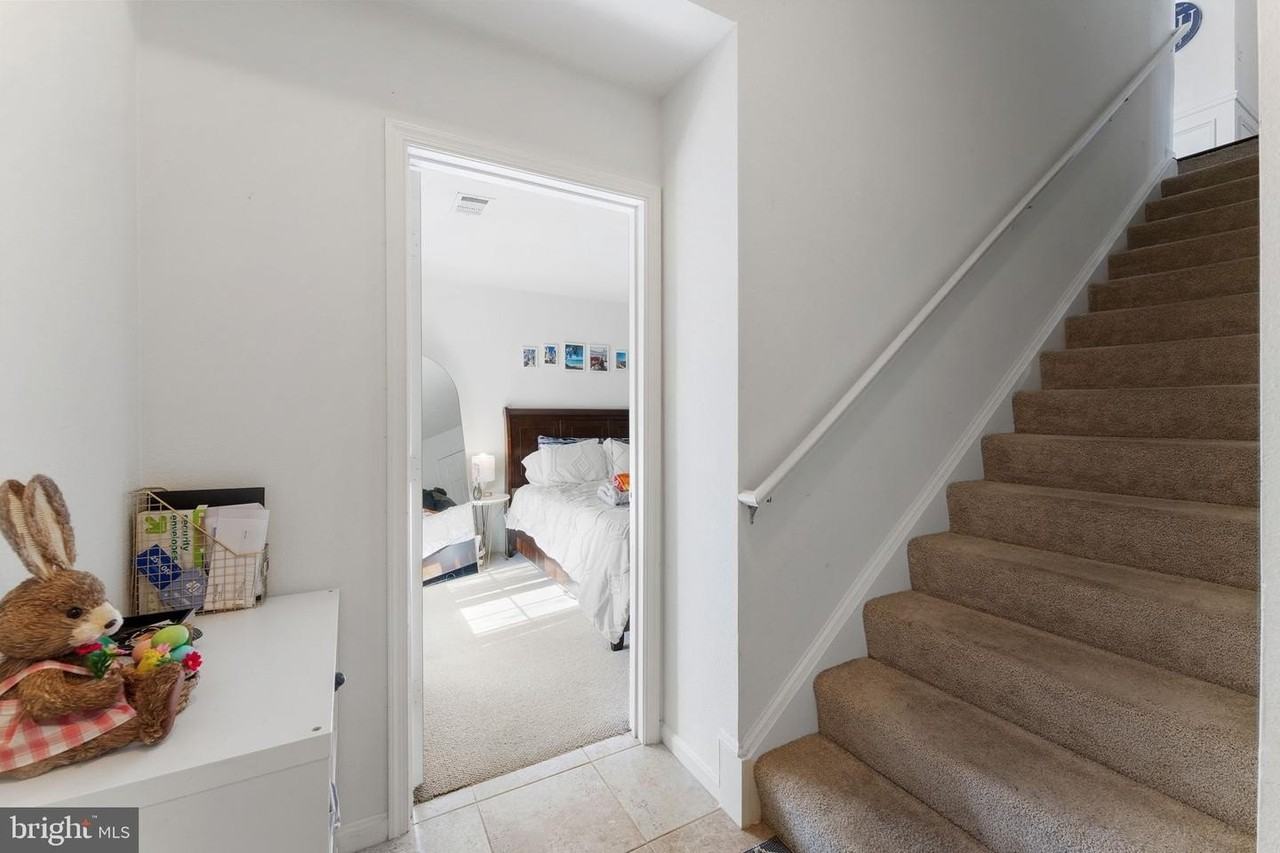 8074 Nicosh Circle Ln - Photo 6 of 50