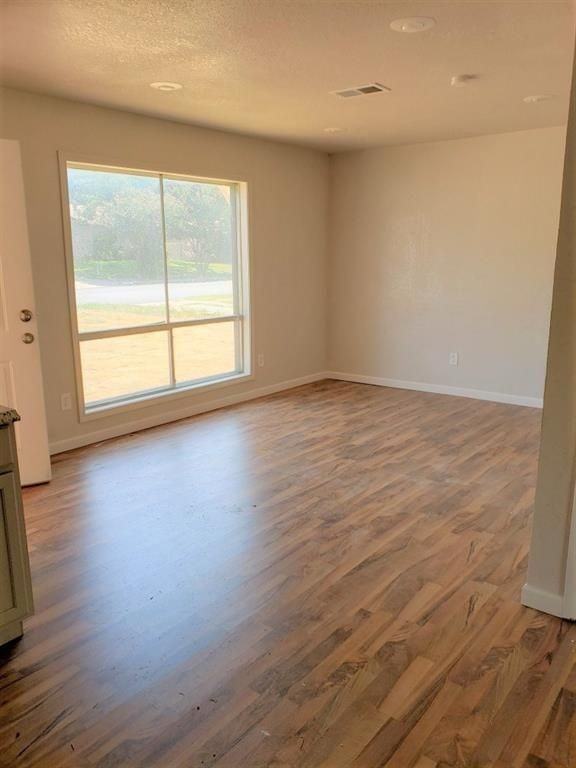4527 Norris Valley Dr #1 - Photo 7 of 9