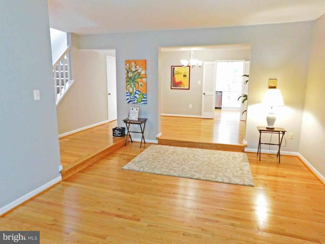 10315 Cherry View Ct - Photo 2 of 26