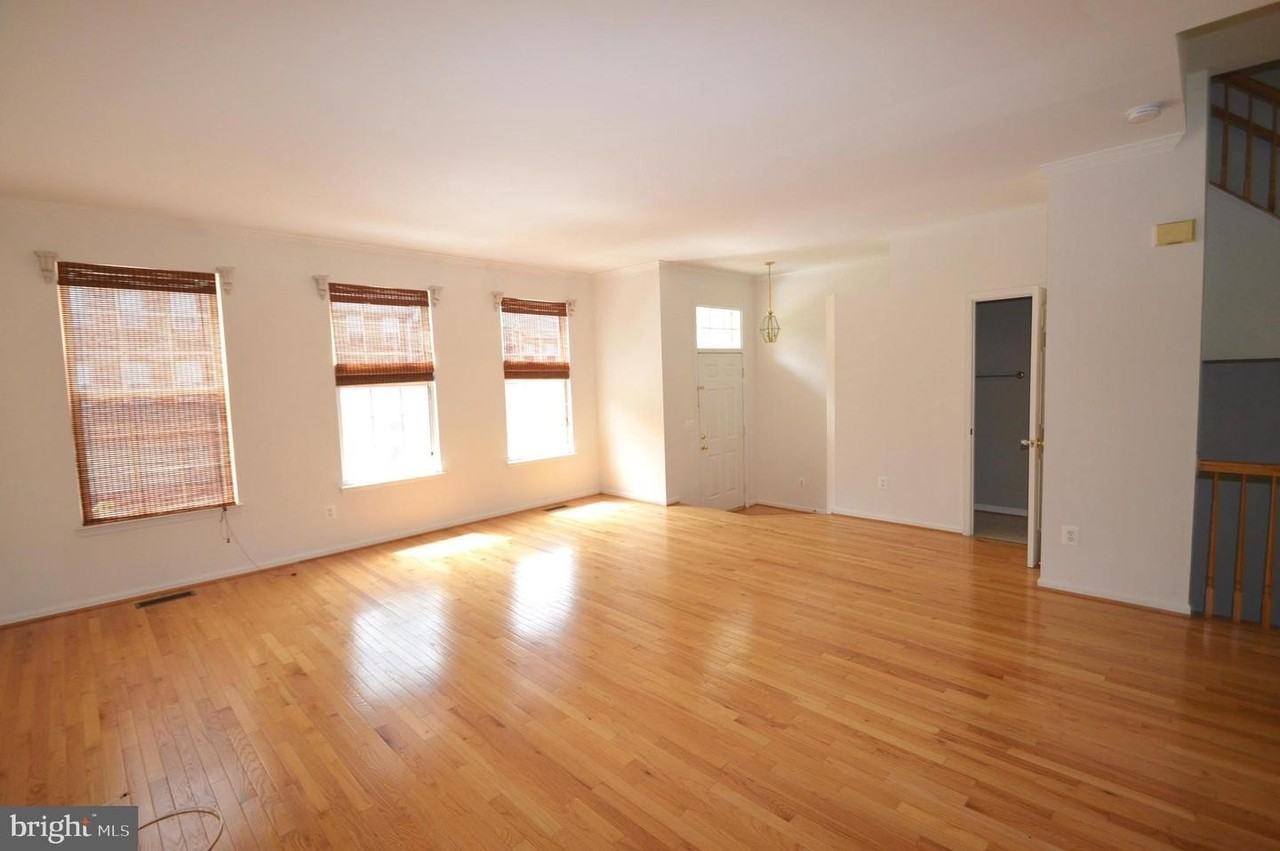 4209 Trumbo Ct - Photo 4 of 25