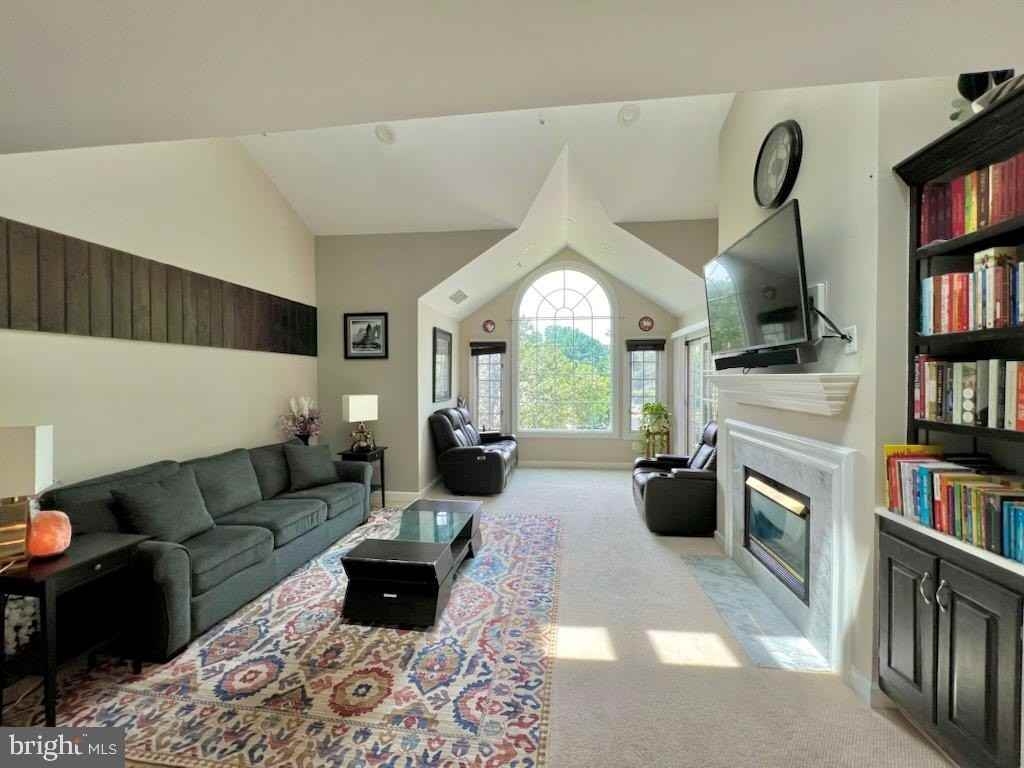 12225 Fairfield House Dr Apt 112c - Photo 4 of 18