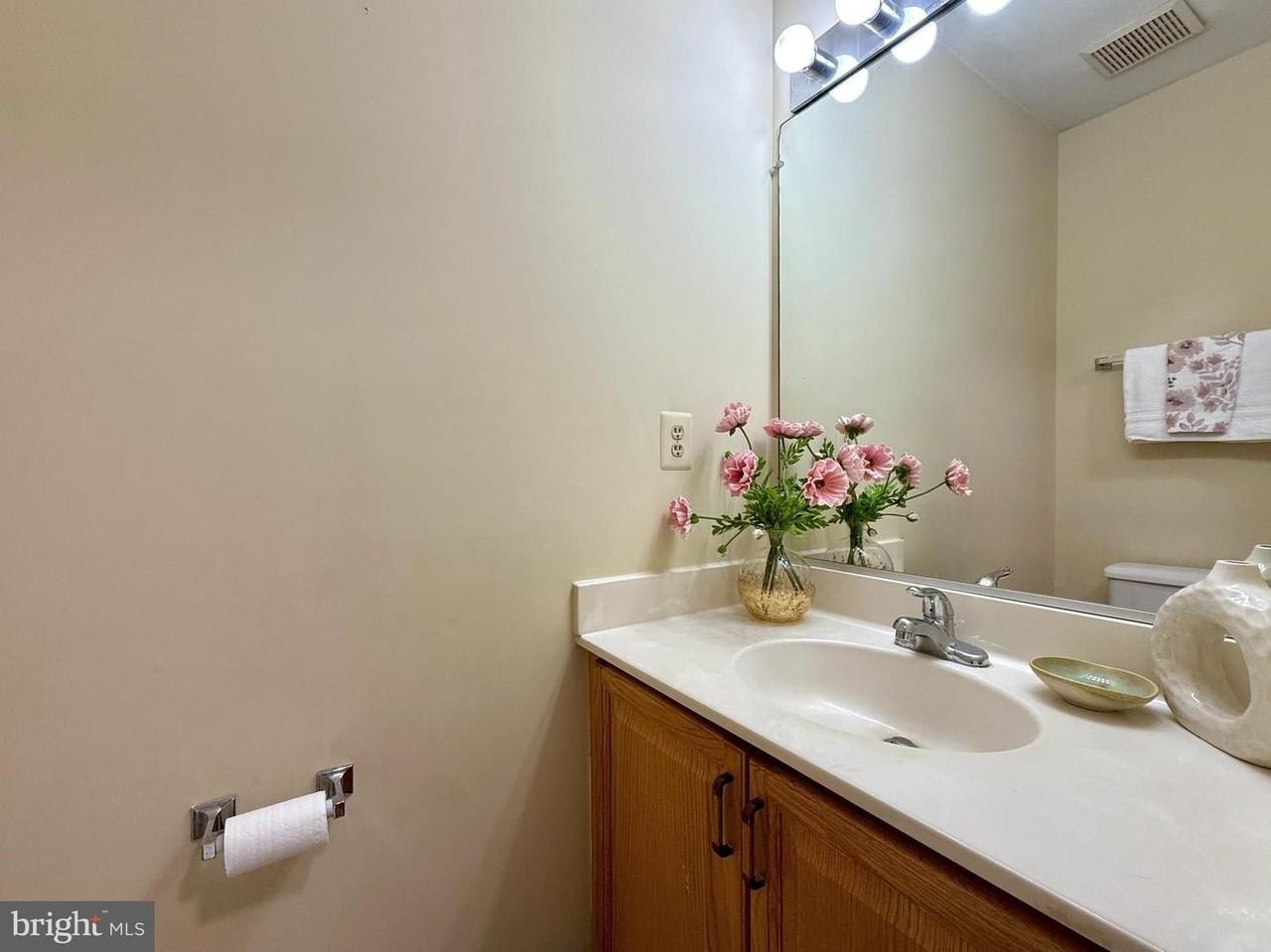 5304 Buxton Ct - Photo 4 of 27