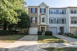 featured image of 353 Barnfield Sq Ne