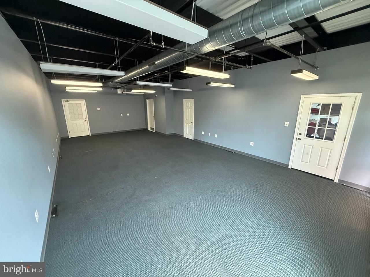 45910 Transamerica Plz - Photo 7 of 24