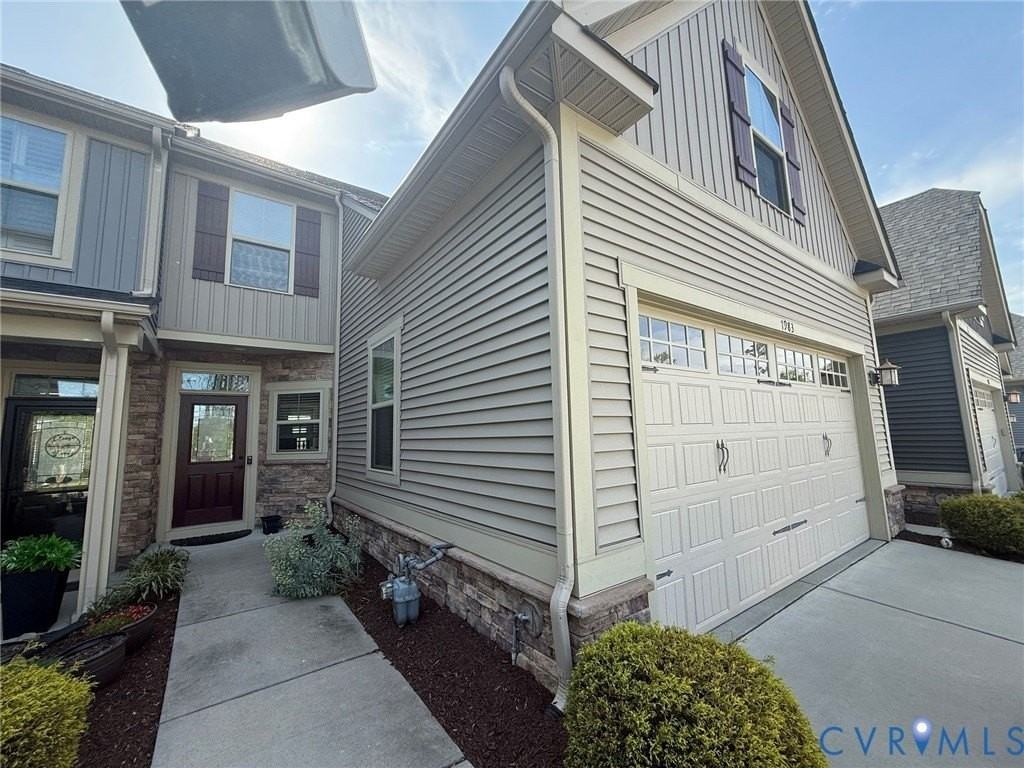7983 Wistar Woods Ct