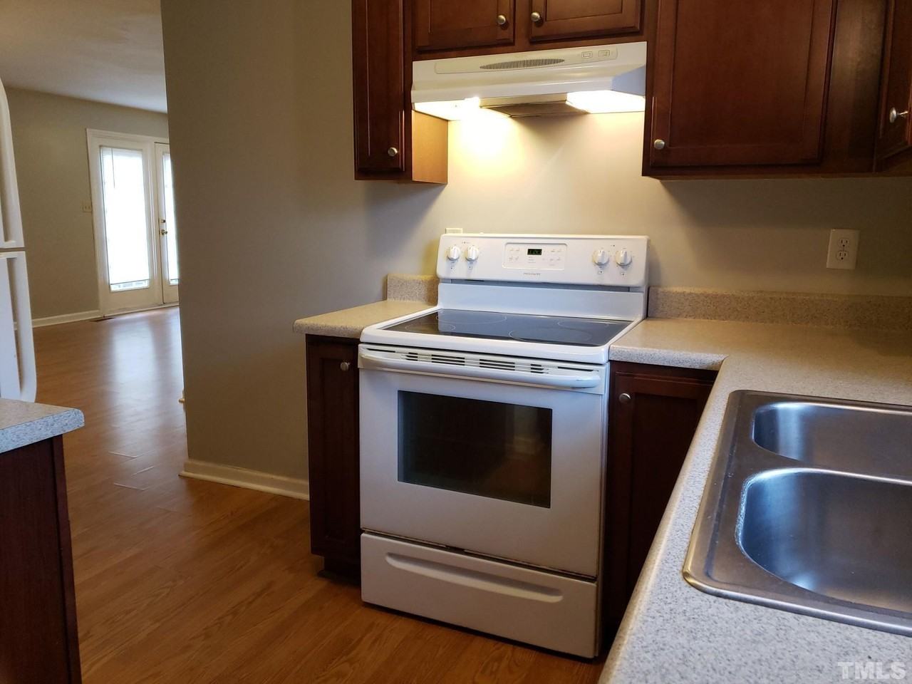 207 Meadow Run - Photo 6 of 17