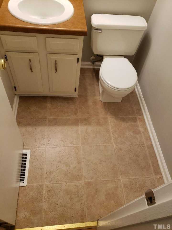 207 Meadow Run - Photo 7 of 17