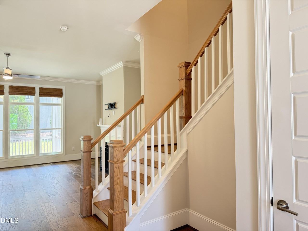 4921 Trek Ln - Photo 4 of 28