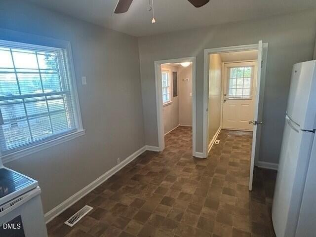 7941 Cleveland Rd - Photo 4 of 15