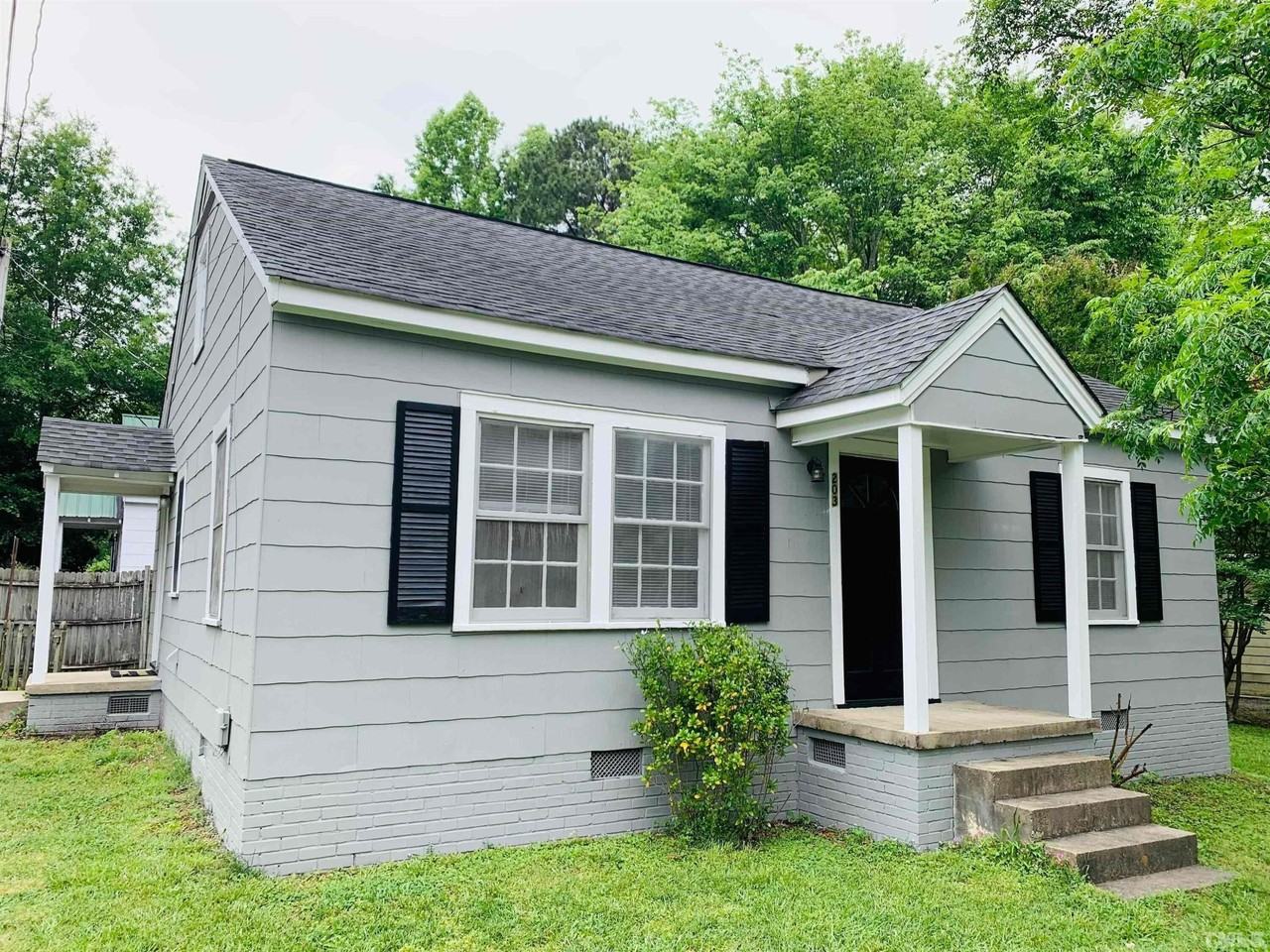203 Hillsborough Rd
