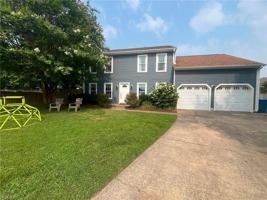 featured image of 2505 Castle Hill Ct