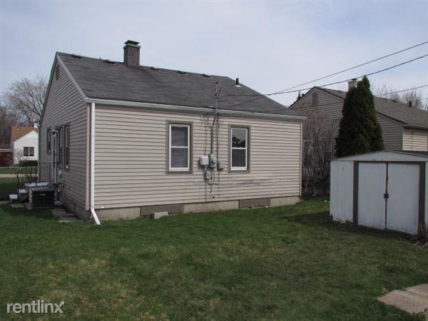 2300 Guthrie Ave - Photo 3 of 8