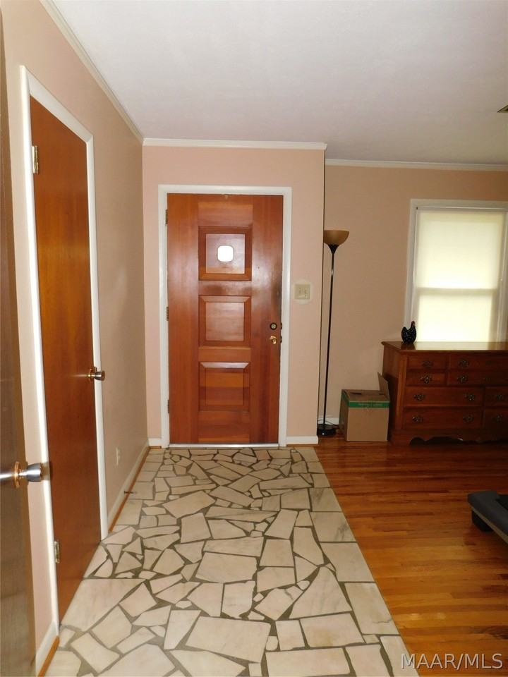 1203 Oates Rd - Photo 3 of 49
