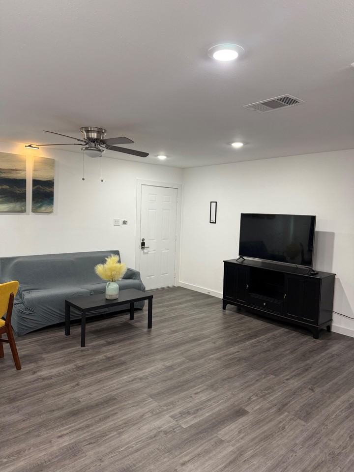 Laura Koppe Rd - Photo 2 of 9