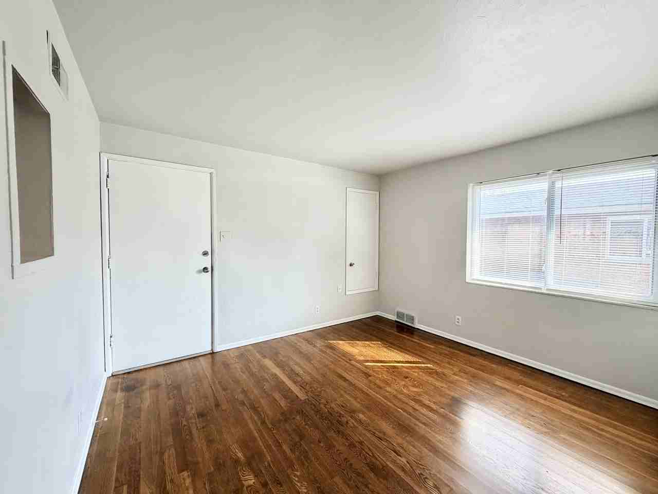 2827 Lemay Ferry Road #E - Photo 3 of 11