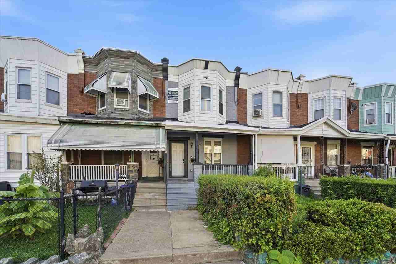 1551 N Allison St #1 - Photo 2 of 50