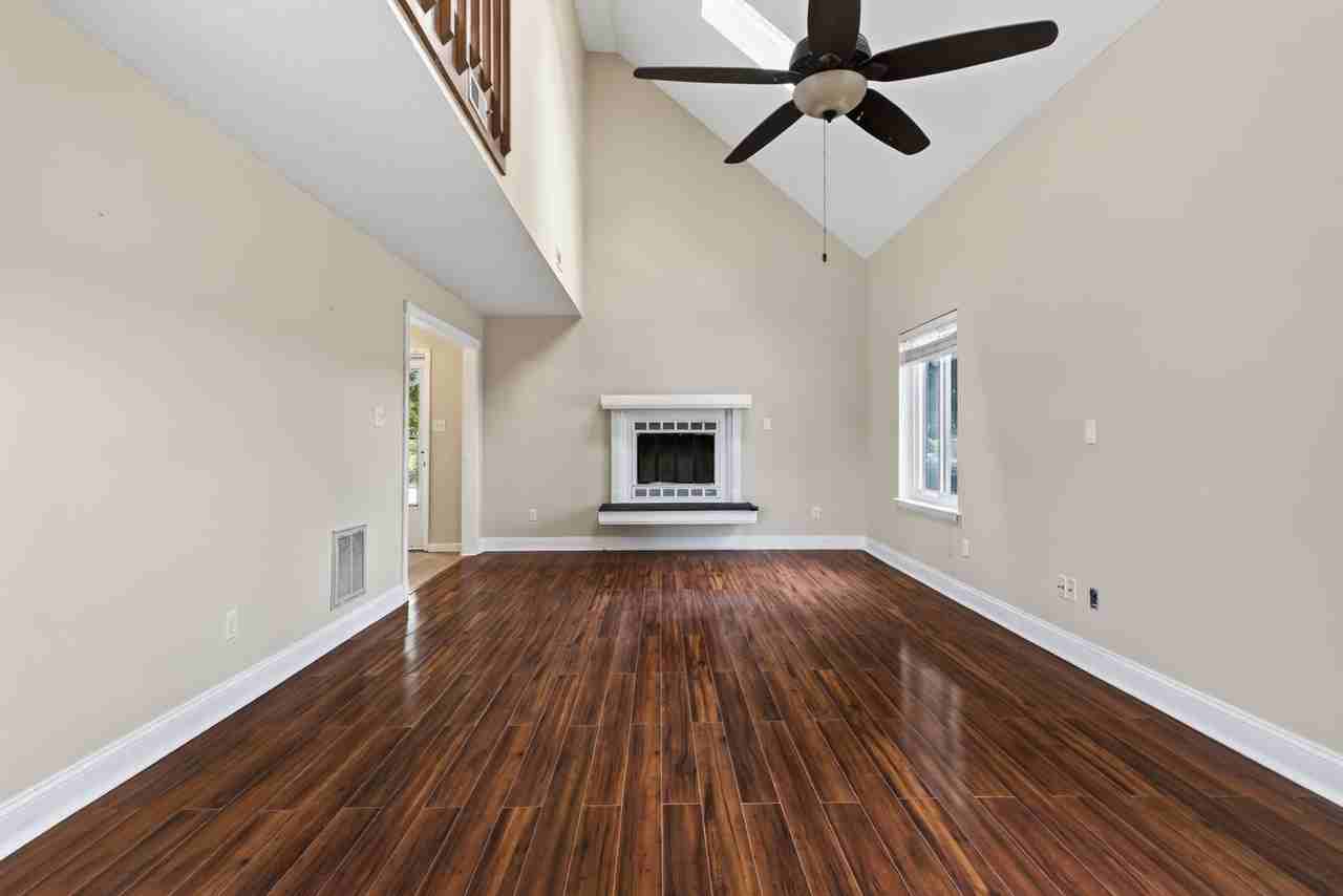 5025 Halwell Dr #1 - Photo 4 of 20