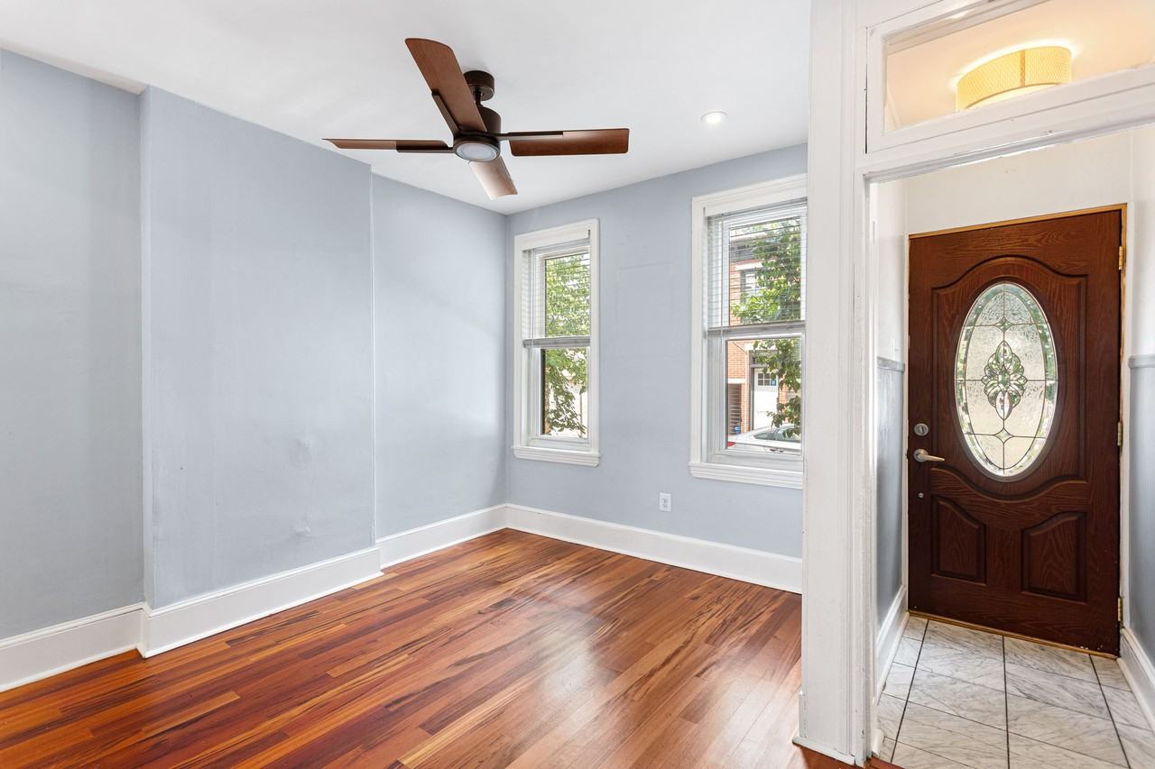 2225 Taggert St #1 - Photo 5 of 25