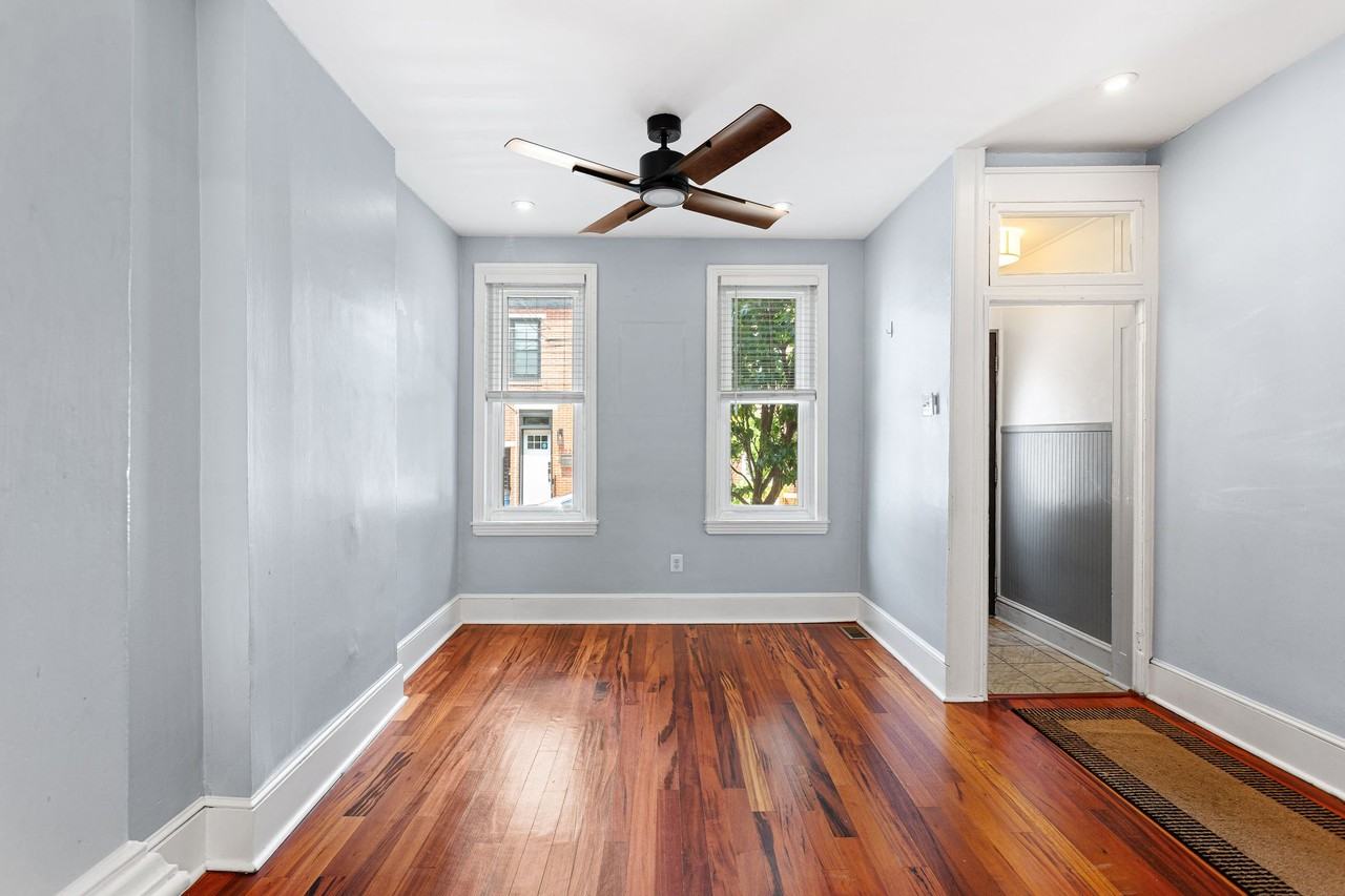 2225 Taggert St #1 - Photo 6 of 25