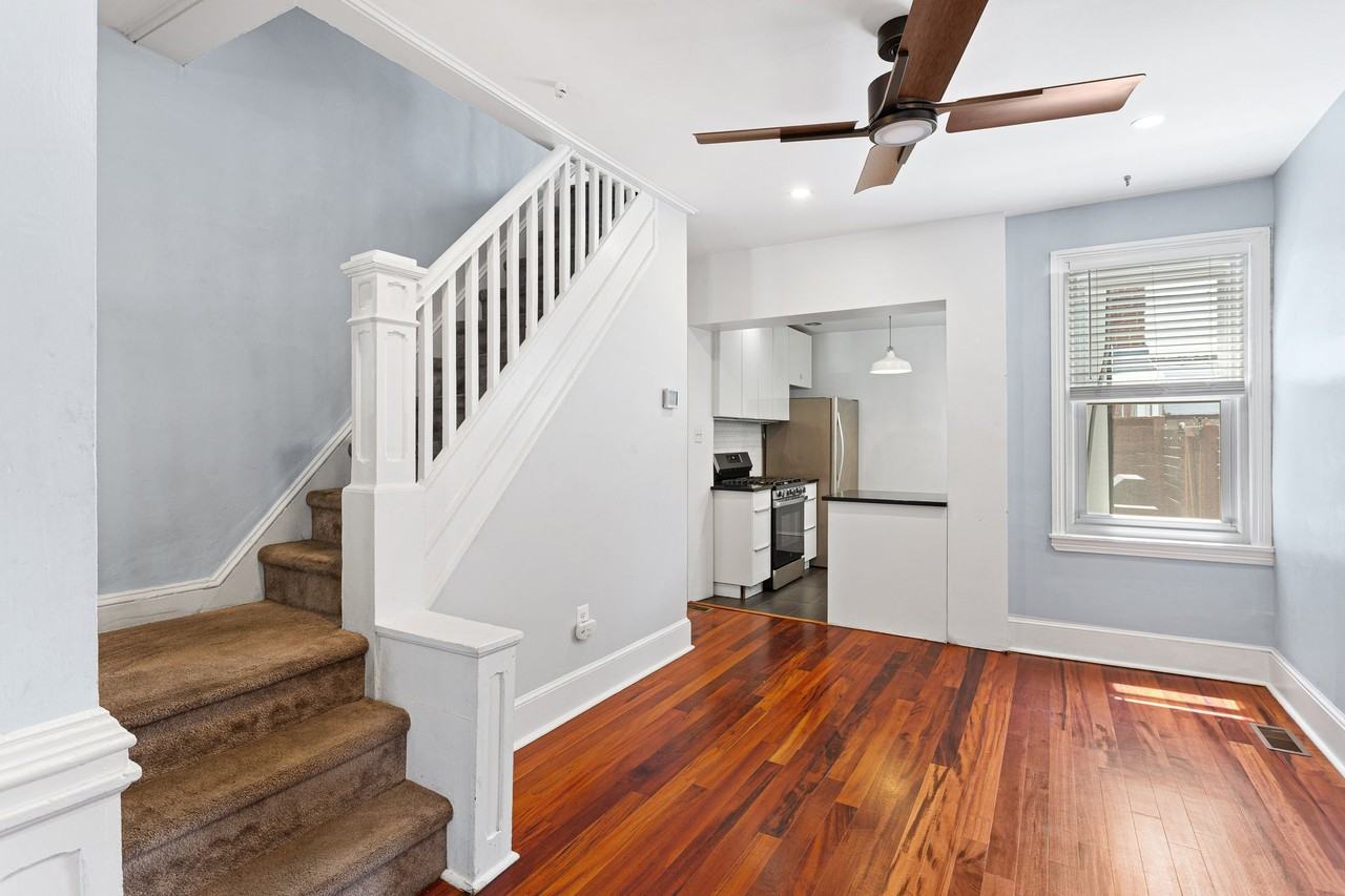 2225 Taggert St #1 - Photo 7 of 25