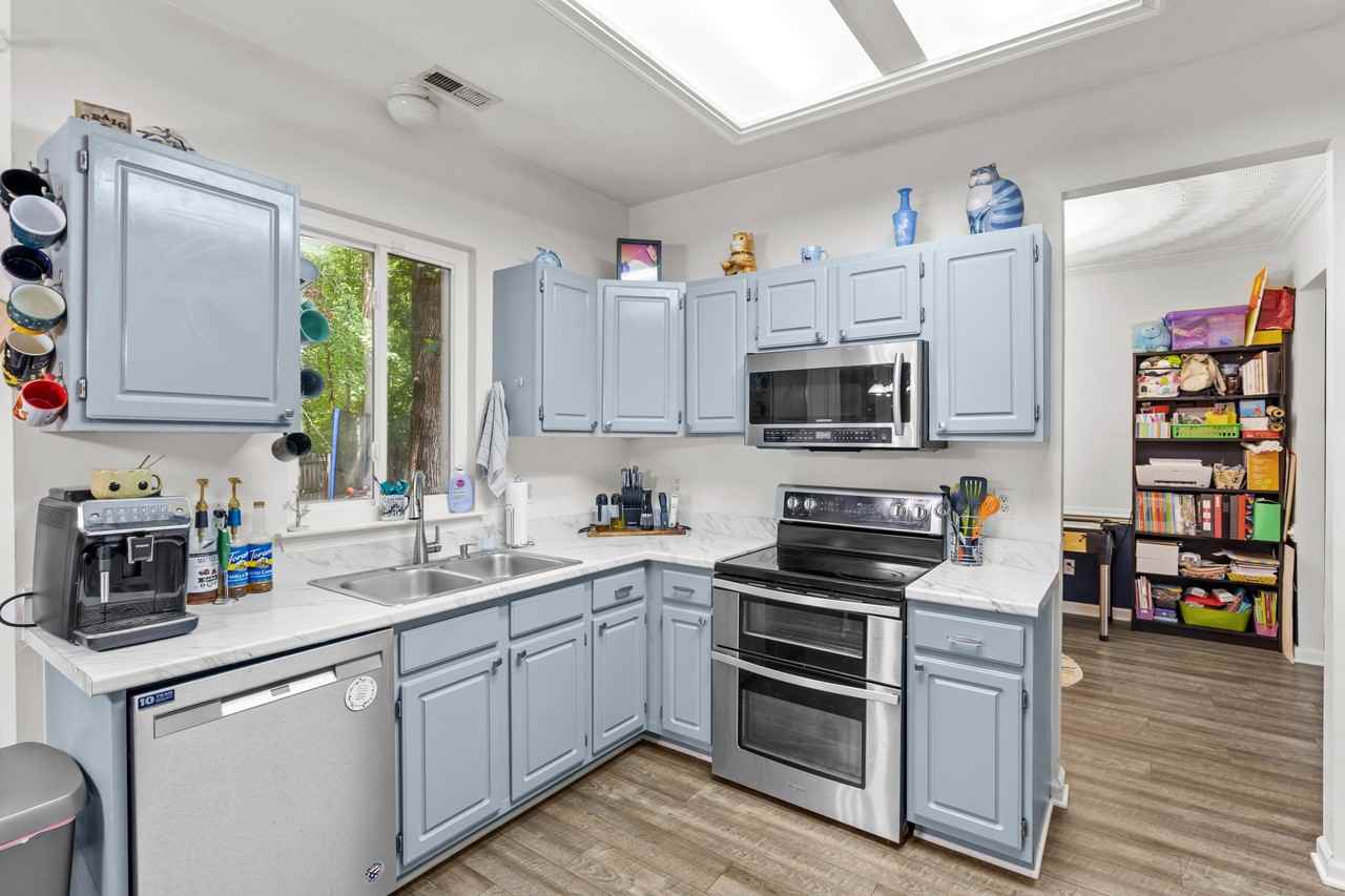 517 Pecan Ct #1 - Photo 5 of 12