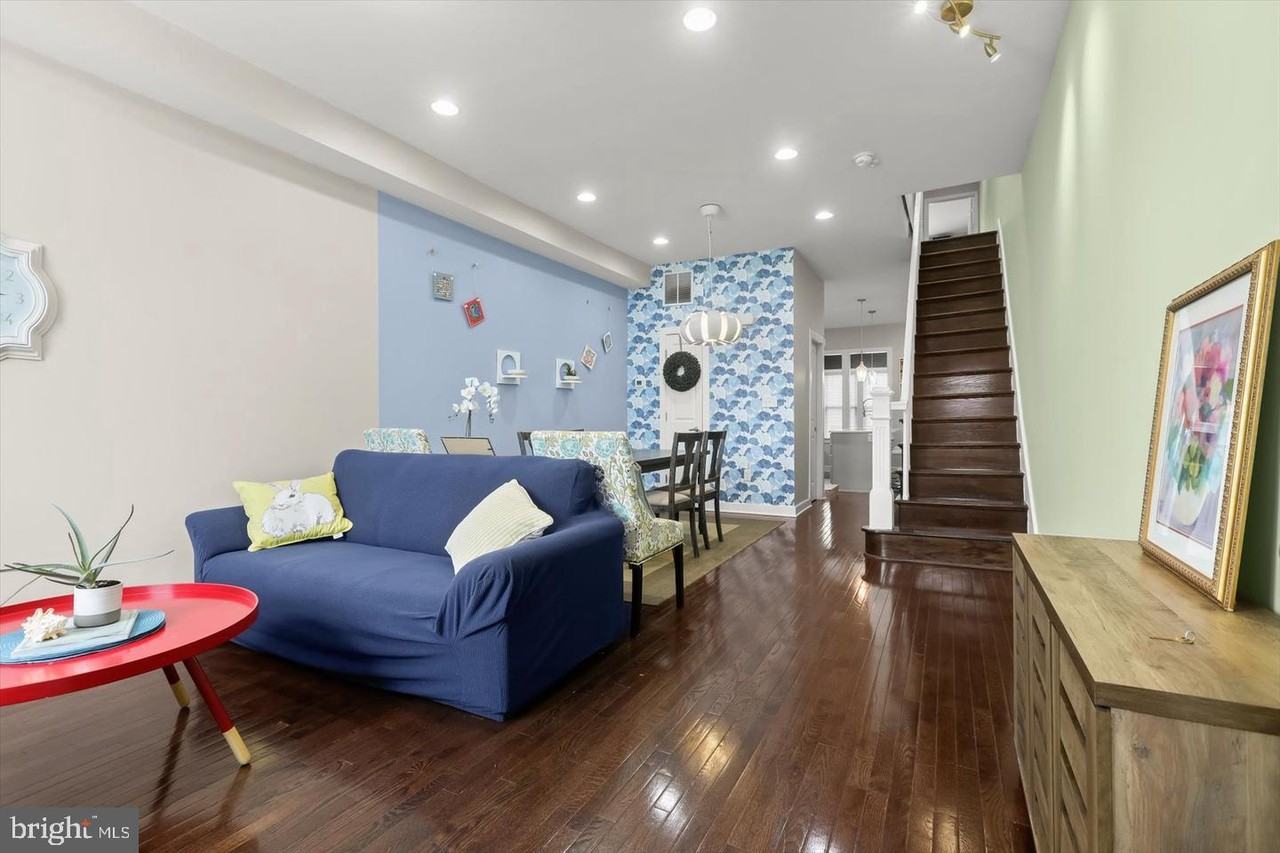 943 N Patterson Park Ave - Photo 4 of 24