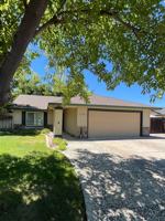 featured image of 1522 Rhododendron Dr #1