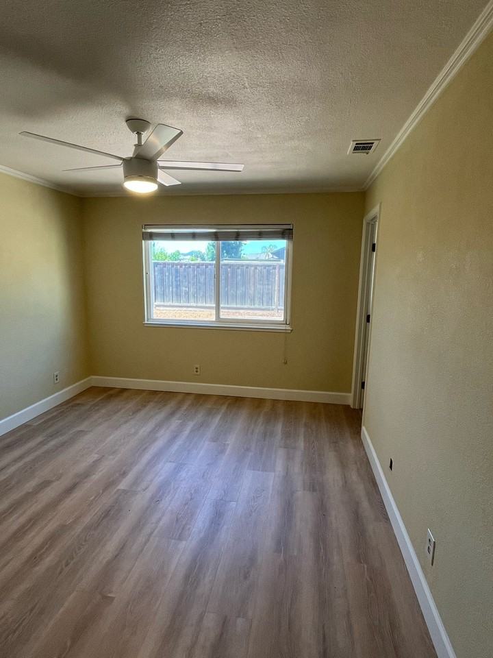 1522 Rhododendron Dr #1 - Photo 7 of 10