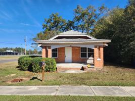 featured image of 210 Osceola StreetWetumpka #19