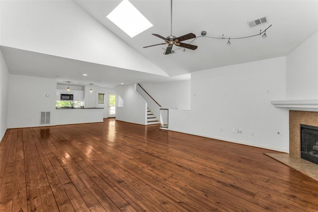 1429 Caddo St ##B - Photo 6 of 23