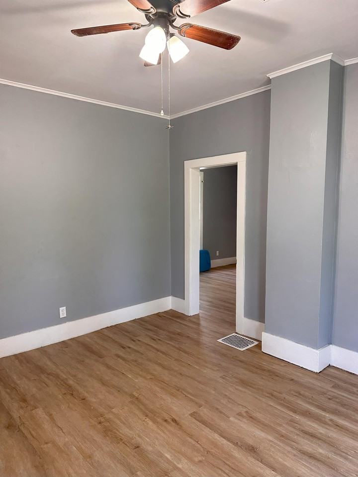 506 N York St #1 - Photo 7 of 16