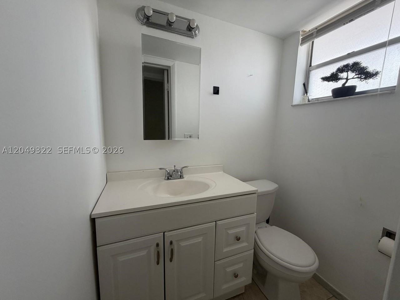 1333 E Hallandale Beach Blvd #119 - Photo 4 of 14